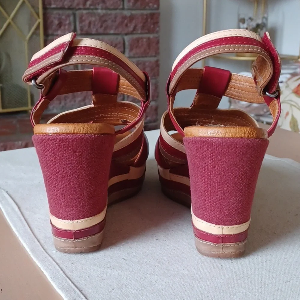 Naya - Elise Leather Platform Wedge Sandals Red Tan Cream W-7.5. EUC